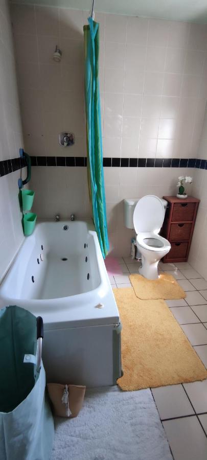 Joanna'S Studio , Key Locker By Whatsapp Own Entrance, Own Bathroom Youghal Zewnętrze zdjęcie