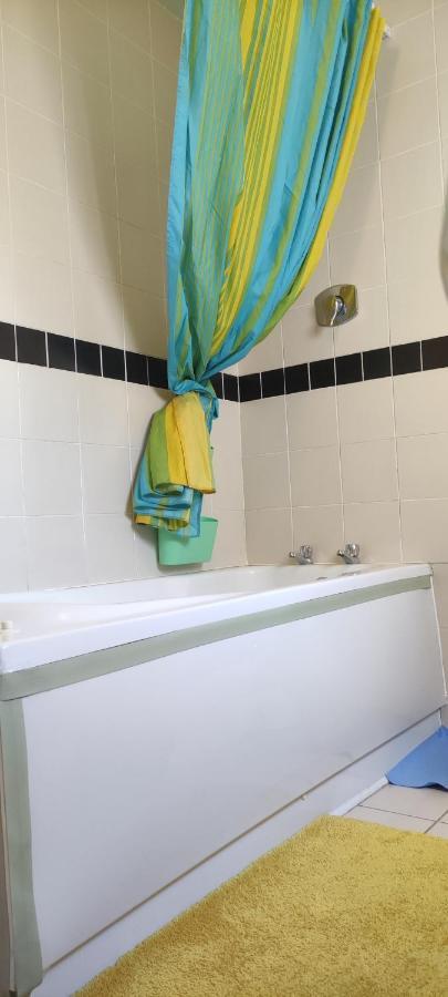 Joanna'S Studio , Key Locker By Whatsapp Own Entrance, Own Bathroom Youghal Zewnętrze zdjęcie